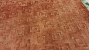 Položený perský koberec čistý